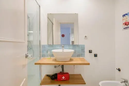 Urbanchicmalaga 3 Bedroom Spacious Quiet Historic Malaga Apt Apartment