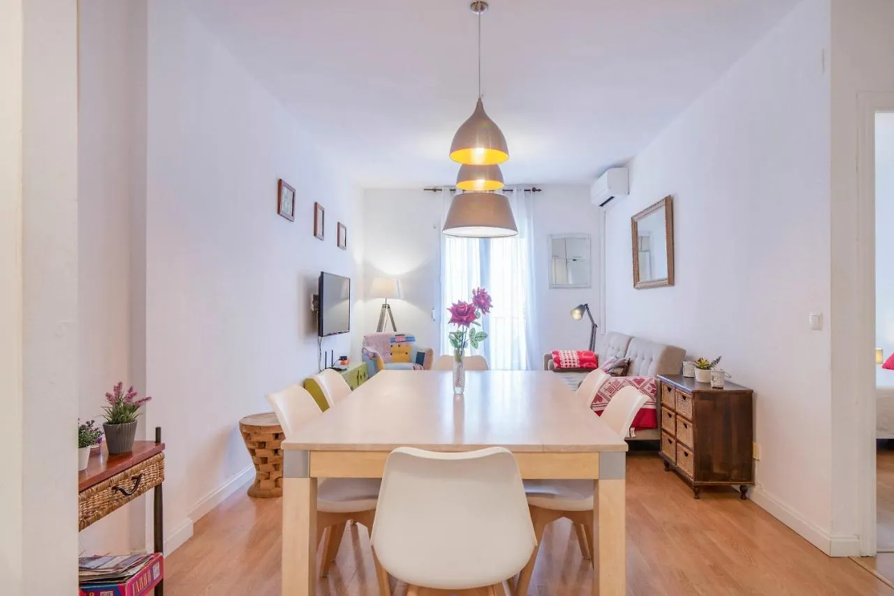 Urbanchicmalaga 3 Bedroom Spacious Quiet Historic Malaga Apt